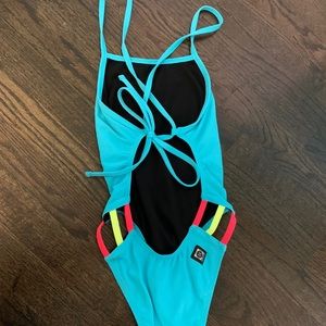 JOLYN Turquoise, tie-back onesie